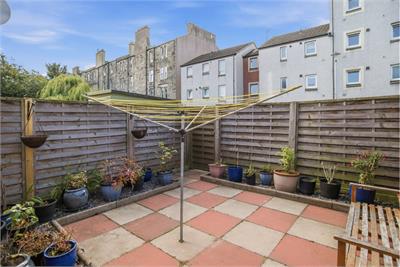 10 Springfield, Leith, Edinburgh, EH6 5SF - image 16