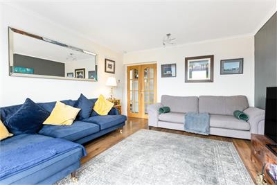 13/5 Meadowhouse Road, Edinburgh, EH12 7HW - image 2