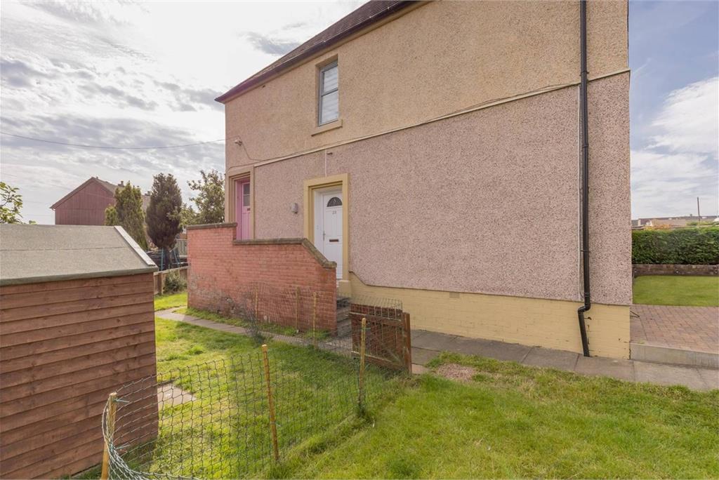 31 Newtown Street,
Bo'Ness,
EH51 9HN - image 24