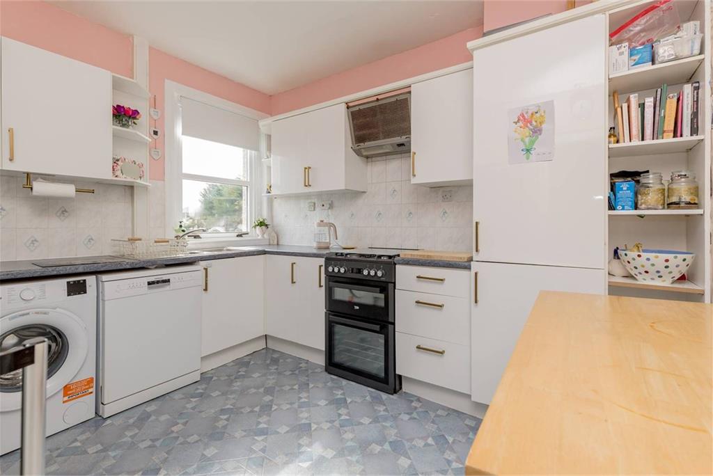 31 Newtown Street,
Bo'Ness,
EH51 9HN - image 8