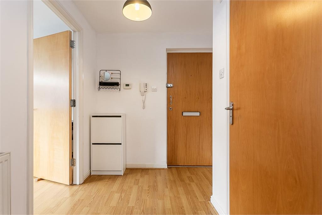 Flat 15,
5 Allanfield Place,
Edinburgh,
EH7 5AJ - image 18