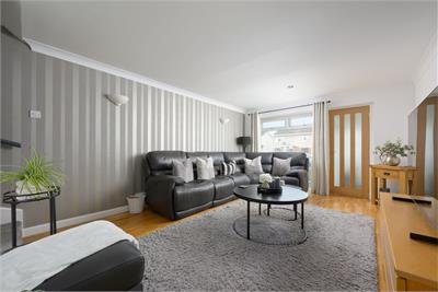 40 Grey Craigs, Cairneyhill, KY12 8XN - image 5