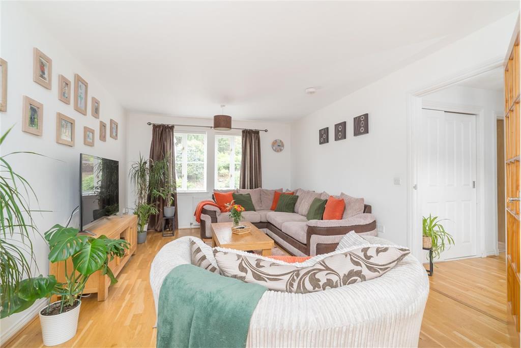 91 Springwood Rise,
Kelso,
TD5 8BE - image 5