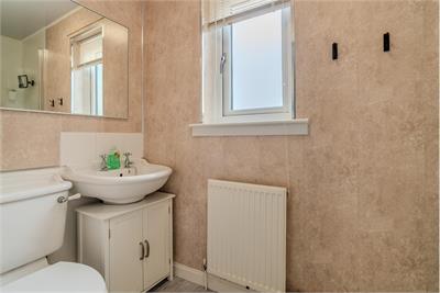 47 Springwood Rise, Kelso, TD5 8BE - image 11