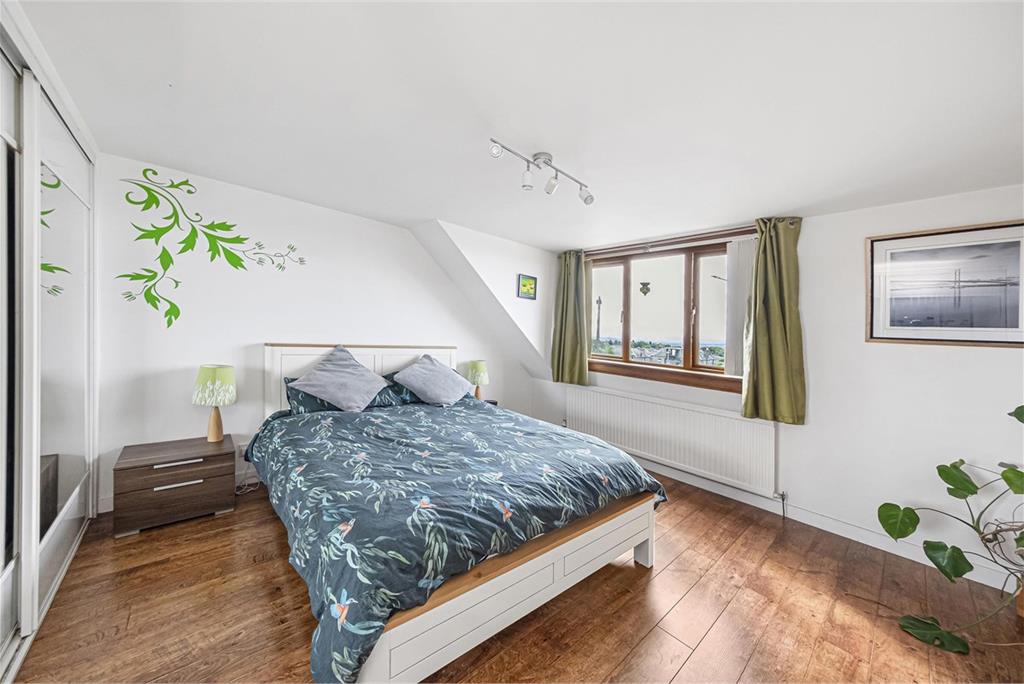 176 Golfdrum Street,
Dunfermline,
KY12 8DX - image 15