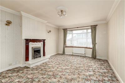 4 Priestfield Crescent, EDINBURGH, EH16 5JQ - image 2