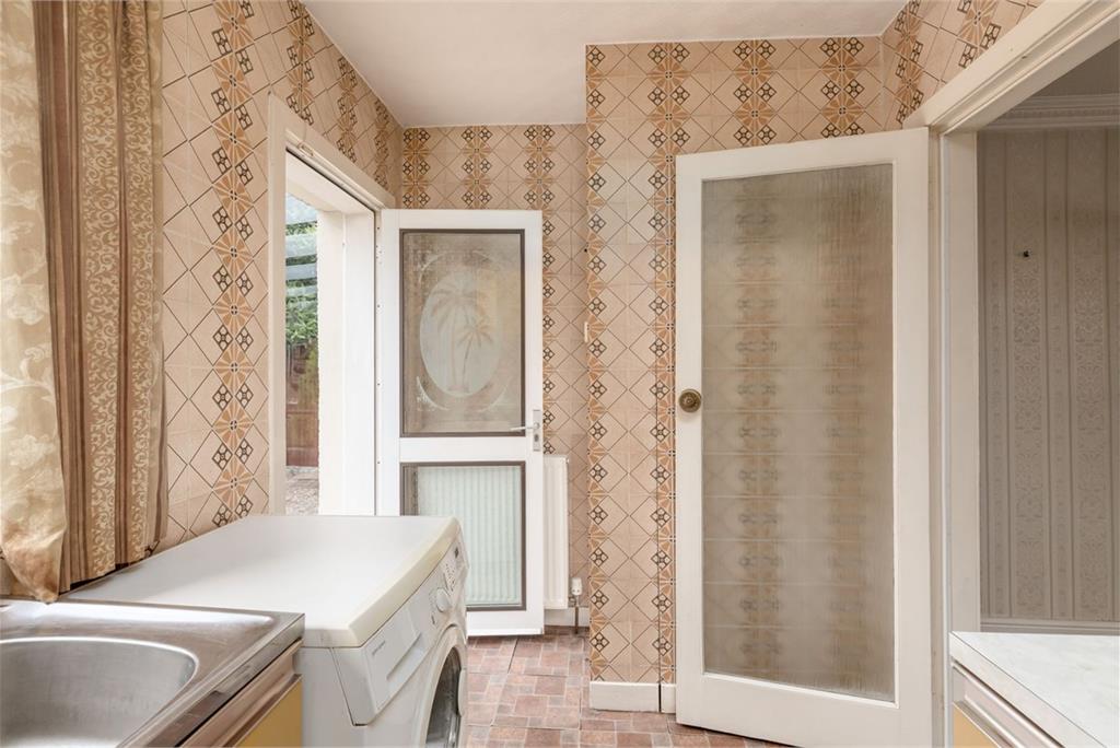 4 Priestfield Crescent, EDINBURGH, EH16 5JQ - image 18