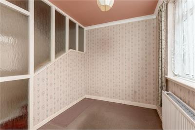 4 Priestfield Crescent, EDINBURGH, EH16 5JQ - image 8