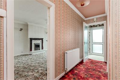 4 Priestfield Crescent, EDINBURGH, EH16 5JQ - image 10