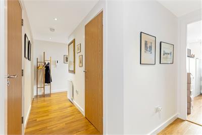 3/12 East Pilton Farm Avenue, Fettes, Edinburgh, EH5 2QD - image 8