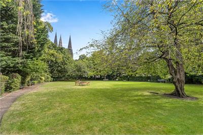 16/3 Grosvenor Crescent, West End, Edinburgh, EH12 5EL - image 15