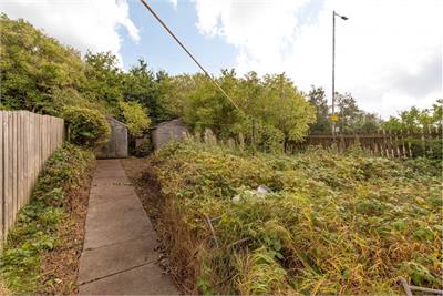 2 Gilmerton Dykes Drive, Edinburgh, EH17 8LA - image 2