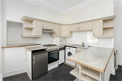 28/2 Shore, Leith Shore, Edinburgh, EH6 6QN - image 5