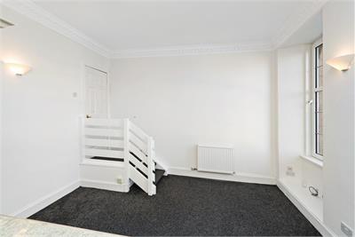 28/2 Shore, Leith Shore, Edinburgh, EH6 6QN - image 7