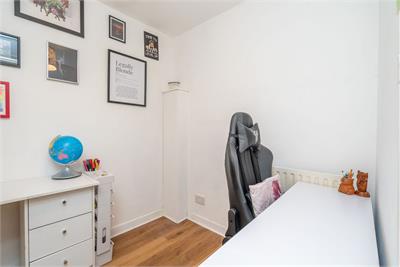 4/4 Dun-Ard Garden, Edinburgh, EH9 2HZ - image 28