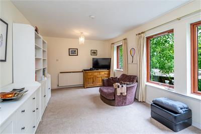 4/4 Dun-Ard Garden, Edinburgh, EH9 2HZ - image 4