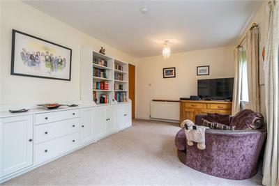 4/4 Dun-Ard Garden, Edinburgh, EH9 2HZ - image 5