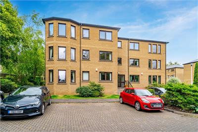 4/4 Dun-Ard Garden, Edinburgh, EH9 2HZ - image 1