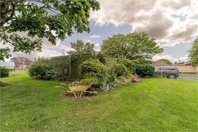 4/6 Duart Crescent, Edinburgh, EH4 7JS - image 24