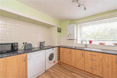 4/6 Duart Crescent, Edinburgh, EH4 7JS - image 6