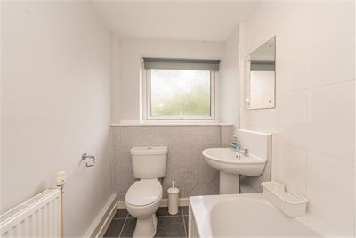 4/6 Duart Crescent, Edinburgh, EH4 7JS - image 9