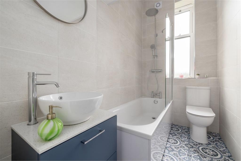 64/4 Ashley Terrace, Edinburgh, EH11 1RU - image 18