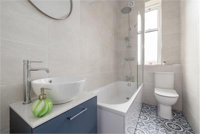64/4 Ashley Terrace, Edinburgh, EH11 1RU - image 18