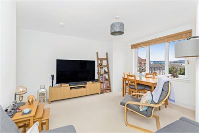 34/5 Torwood Crescent, Corstorphine, Edinburgh, EH12 9GJ - image 2