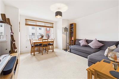 34/5 Torwood Crescent, South Gyle, Edinburgh, EH12 9GJ - image 2