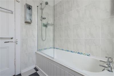 14/2 Mentone Terrace, Edinburgh, EH9 2DG - image 17