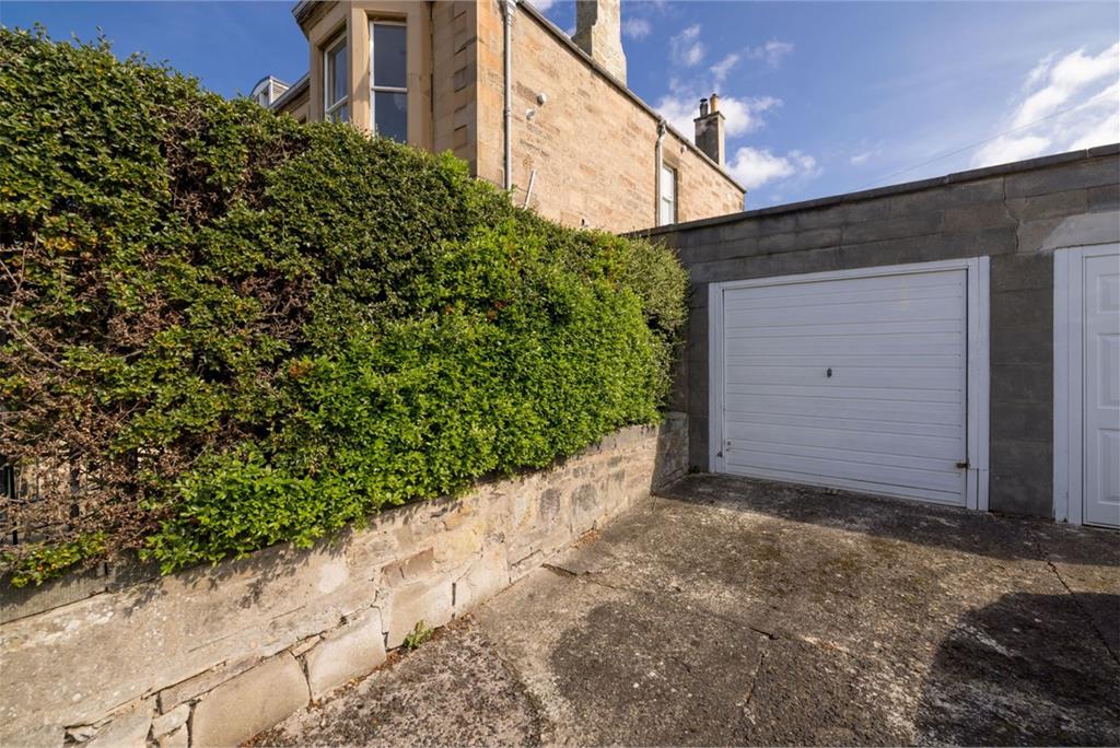 14/2 Mentone Terrace, Edinburgh, EH9 2DG - image 19