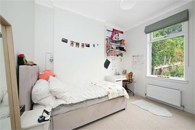 13 Blinkbonny Grove, Ravelston, Edinburgh, EH4 3HH - image 11