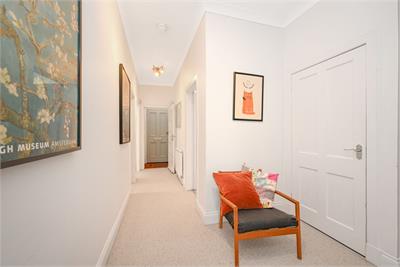 13 Blinkbonny Grove, Ravelston, Edinburgh, EH4 3HH - image 17