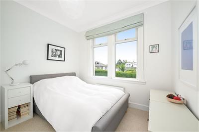13 Blinkbonny Grove, Ravelston, Edinburgh, EH4 3HH - image 9