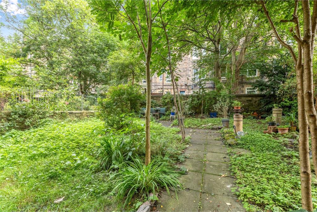 21 (3F2), Milton Street, Abbeyhill, Edinburgh, EH8 8HA - image 11