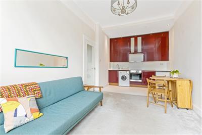 21 (3F2), Milton Street, Abbeyhill, Edinburgh, EH8 8HA - image 4