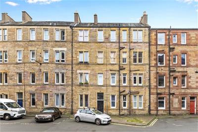 21 (3F2), Milton Street, Abbeyhill, Edinburgh, EH8 8HA - image 1