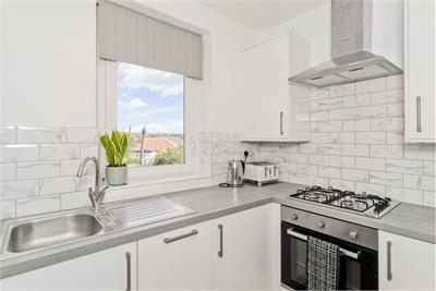 113/1 Balgreen Road, Balgreen, Edinburgh, EH12 5XE - image 3