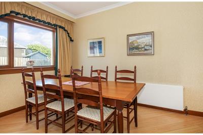 36 Pitbauchlie Bank, Dunfermline, KY11 8DP - image 4