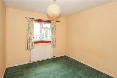 1 Prospect Street, Cowdenbeath, KY4 9BL - image 4