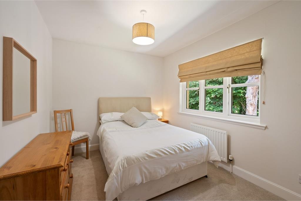 5 Rattray Way, Greenbank, Edinburgh, EH10 5TU - image 24