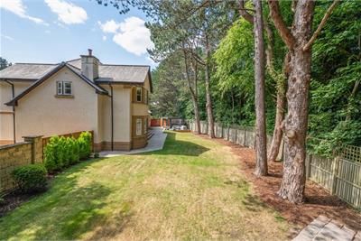 5 Rattray Way, Greenbank, Edinburgh, EH10 5TU - image 30