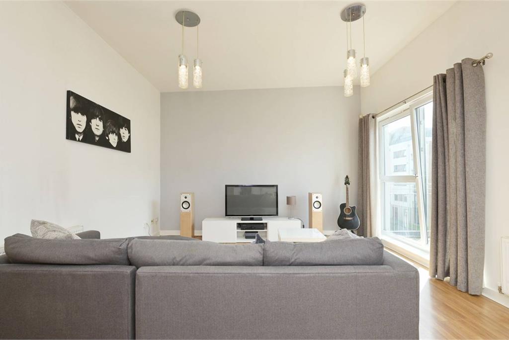 Flat 6, 2 East Pilton Farm Place, Fettes, EH5 2QJ - image 2