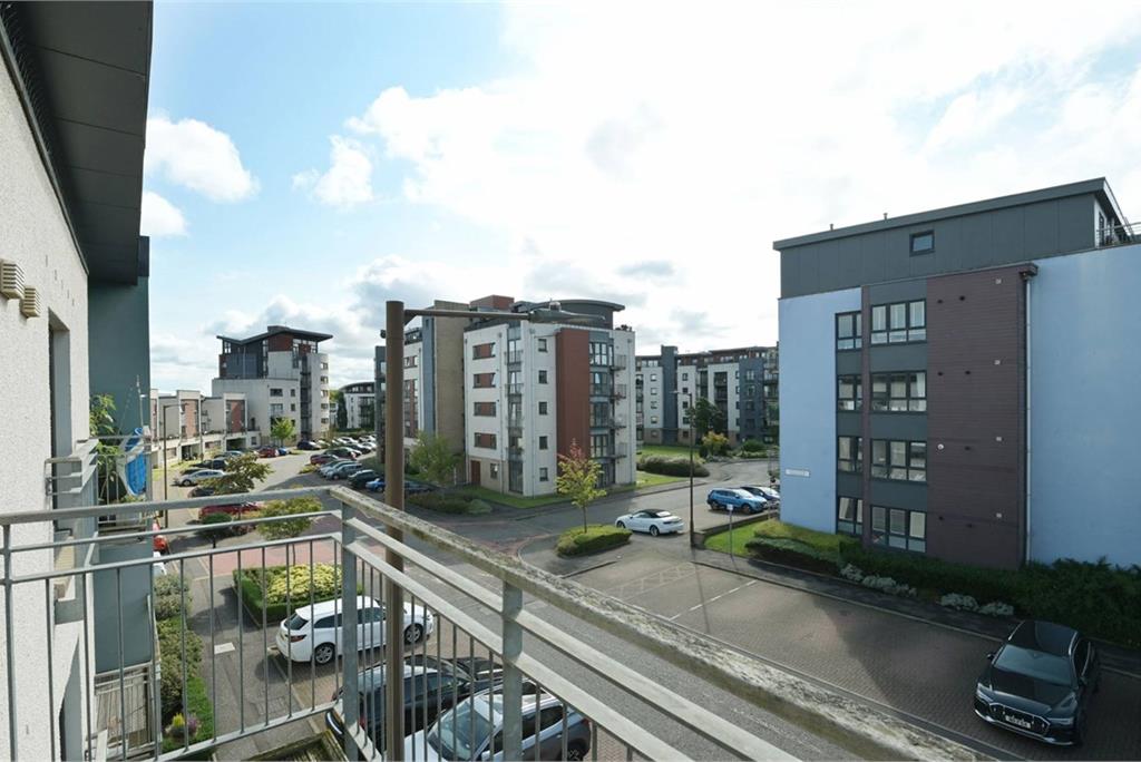 Flat 6, 2 East Pilton Farm Place, Fettes, EH5 2QJ - image 19