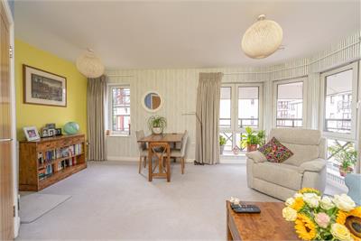 28/12 Greenpark, Edinburgh, EH17 7TB - image 3