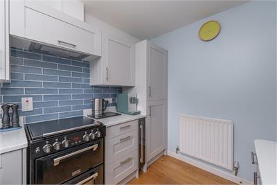 28/12 Greenpark, Edinburgh, EH17 7TB - image 8