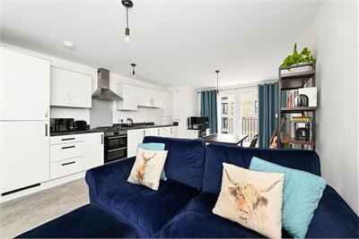 1/16 Elsie Inglis Way, Abbeyhill, Edinburgh, EH7 5FQ - image 1