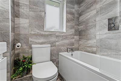 24 Alloway Crescent, Paisley, PA2 7DR - image 13