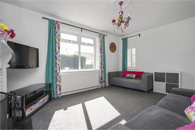 284 Lanark Road West, Currie, EH14 5RU - image 2