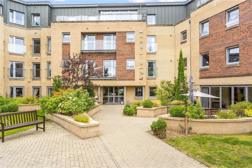Flat 5, Lyle Court,
25 Barnton Grove,
Barnton,
Edinburgh,
EH4 6EZ - image 1